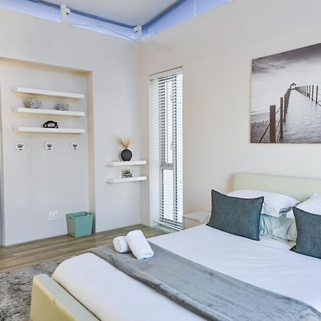 Gnd Properties Luxury Holiday Home พอร์ตเอลิซาเบธ ภายนอก รูปภาพ