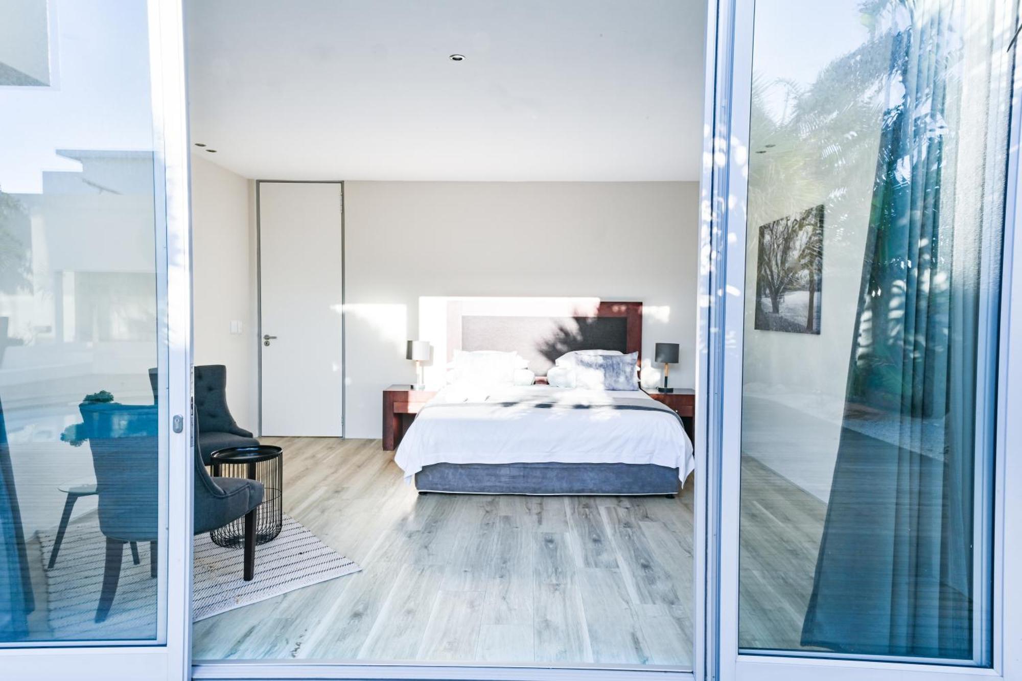 Gnd Properties Luxury Holiday Home พอร์ตเอลิซาเบธ ภายนอก รูปภาพ