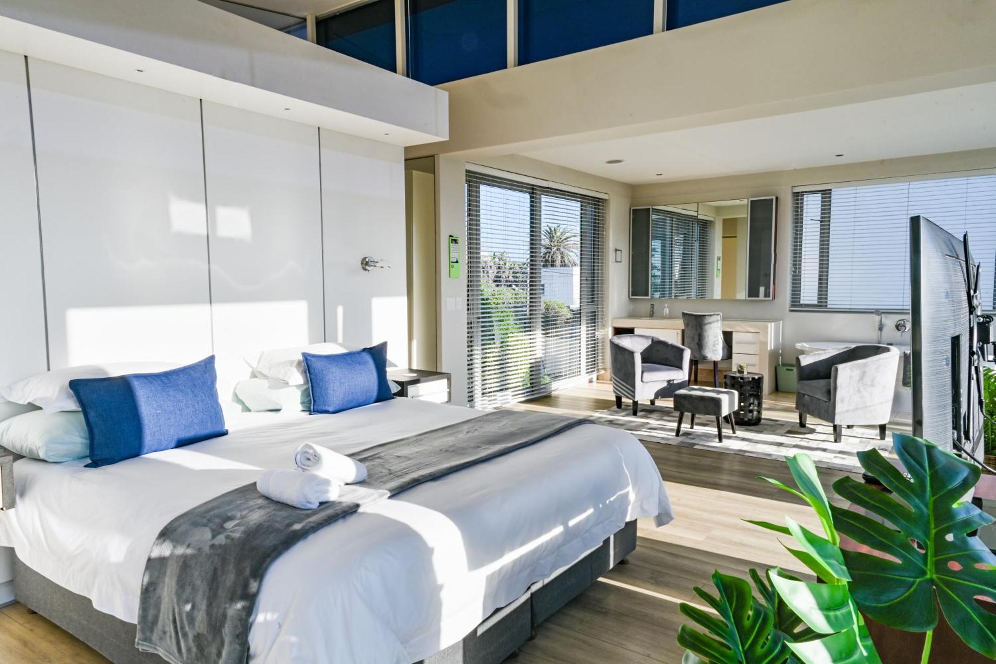 Gnd Properties Luxury Holiday Home พอร์ตเอลิซาเบธ ภายนอก รูปภาพ
